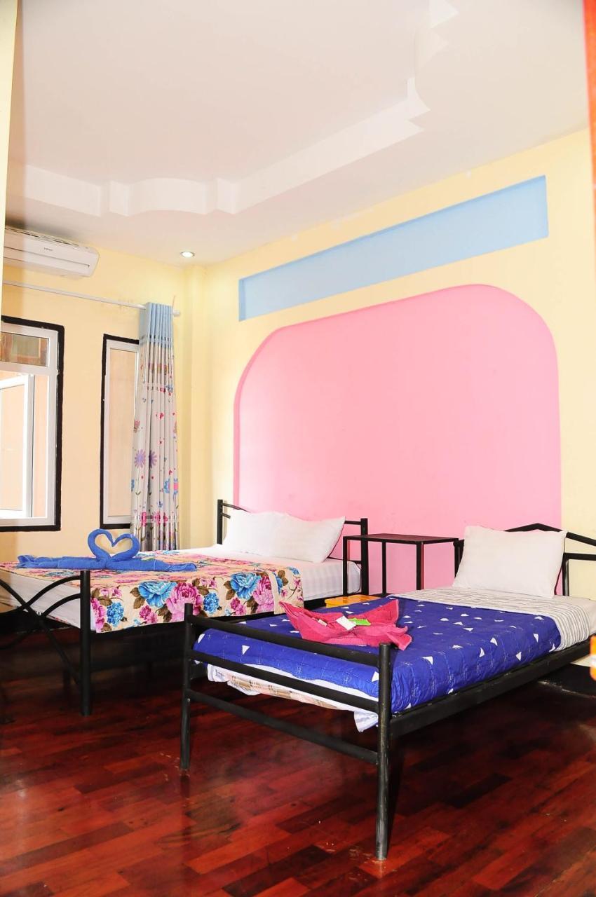 Ali Backpackers Vientiane Dış mekan fotoğraf