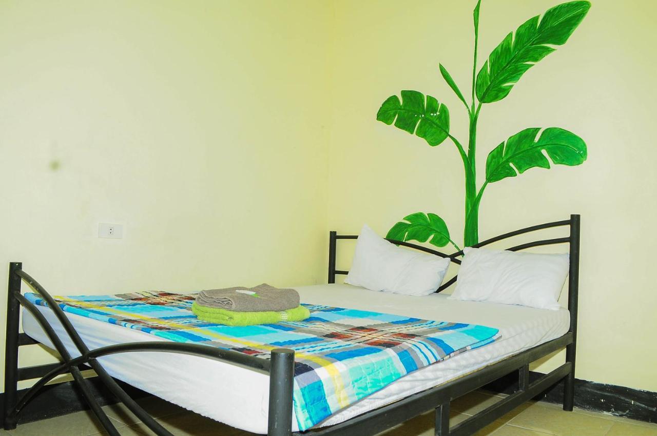 Ali Backpackers Vientiane Dış mekan fotoğraf