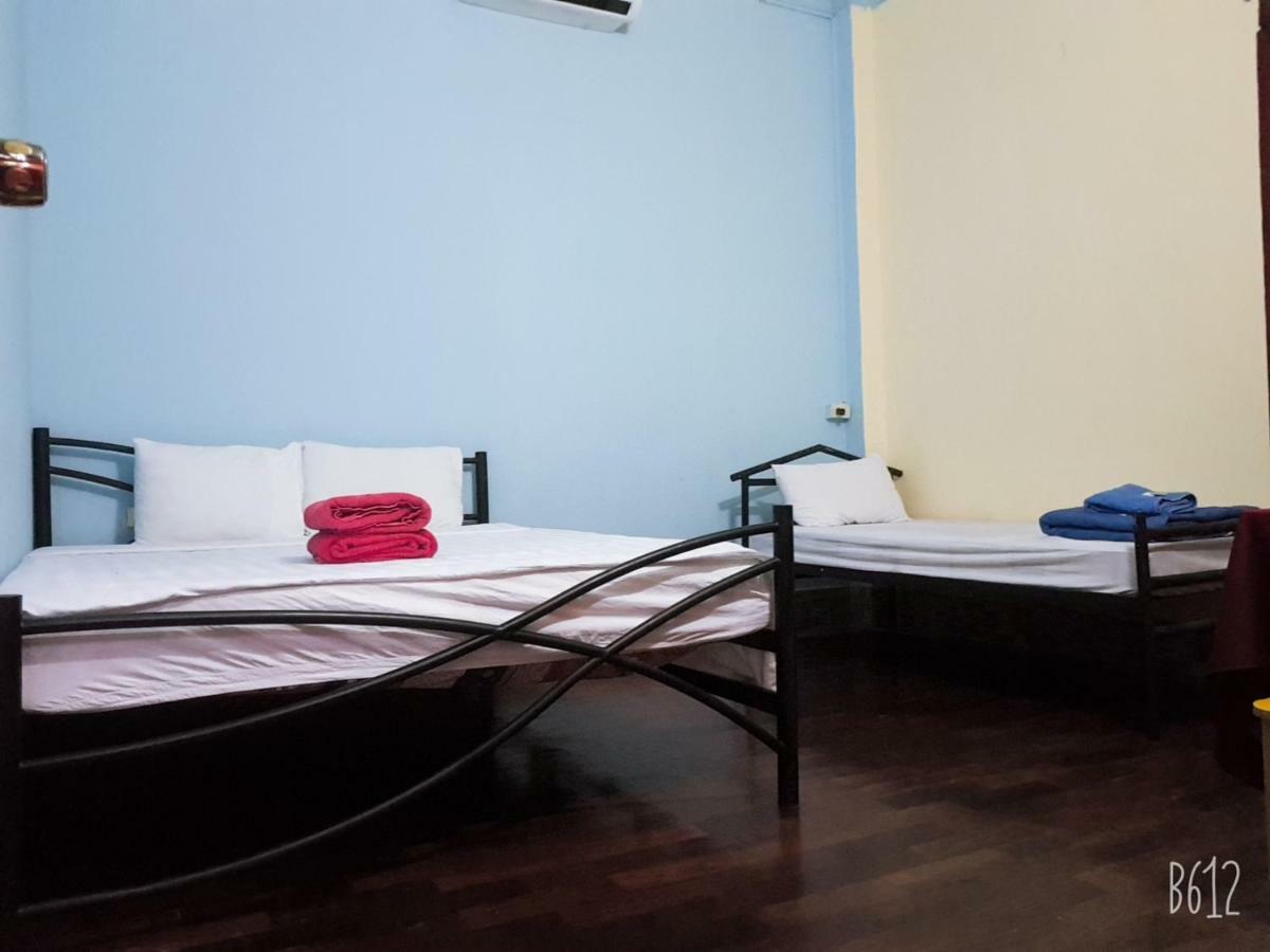 Ali Backpackers Vientiane Dış mekan fotoğraf