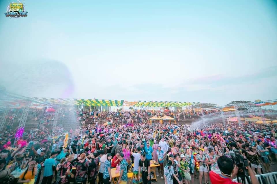 Ali Backpackers Vientiane Dış mekan fotoğraf
