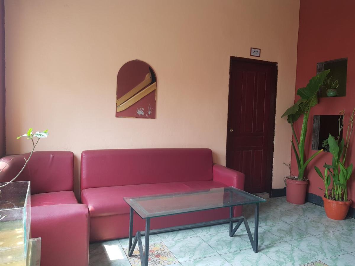 Ali Backpackers Vientiane Dış mekan fotoğraf